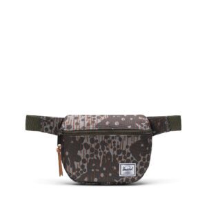 Fifteen Hip Pack in Green Pea Camo